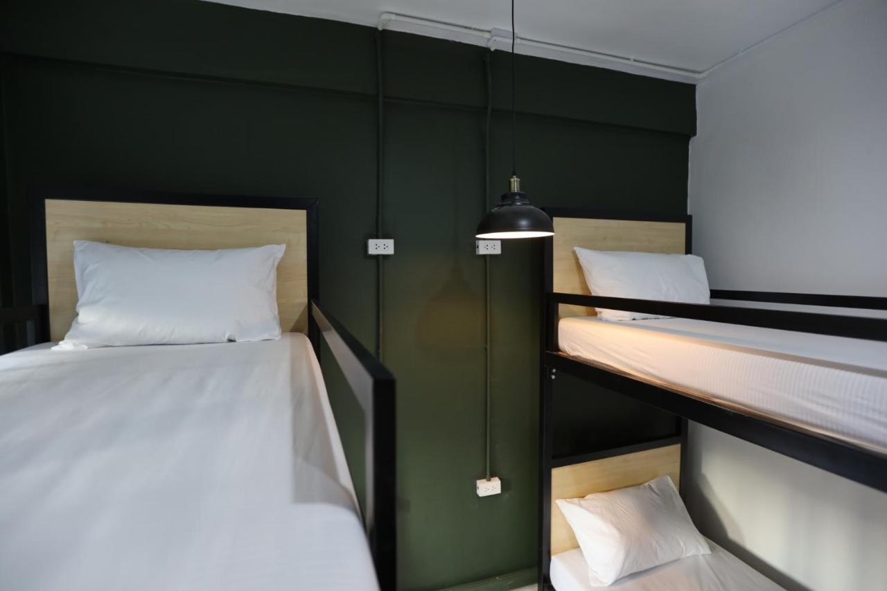 Local Time Bkk Hotel Банкок Екстериор снимка